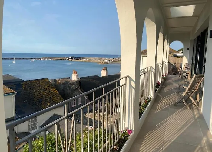 Faraway - Luxury Holiday Home - Lyme Regis