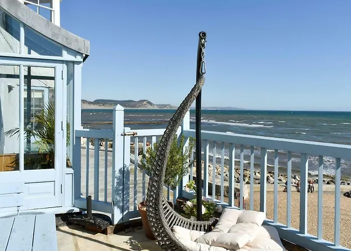 Bell Cliff House
