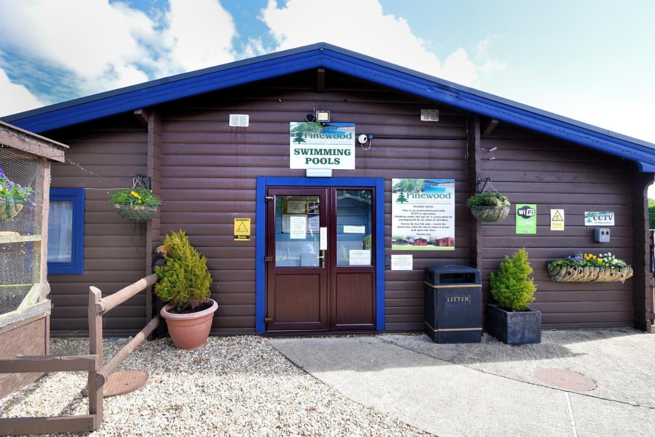 4 Pinewood Retreat Lyme Regis