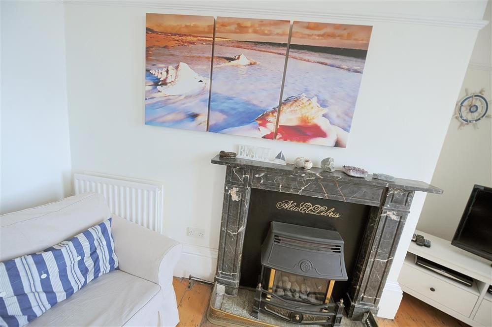 1 Cobb House Apartment Lyme Regis