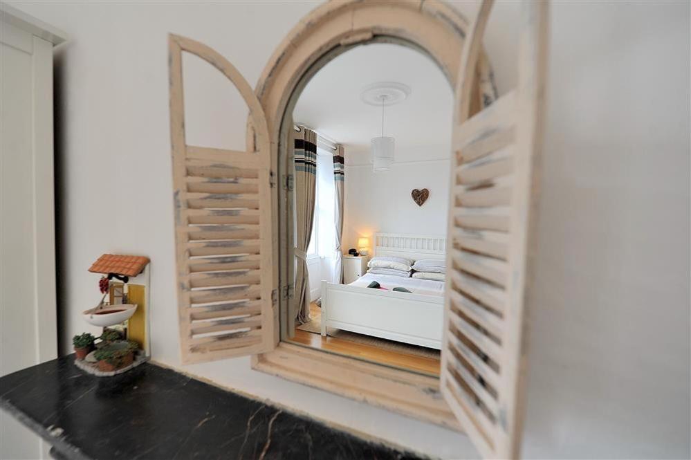 1 Cobb House Apartment Lyme Regis