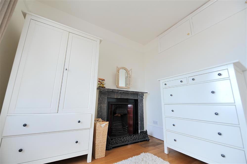 1 Cobb House Apartment *