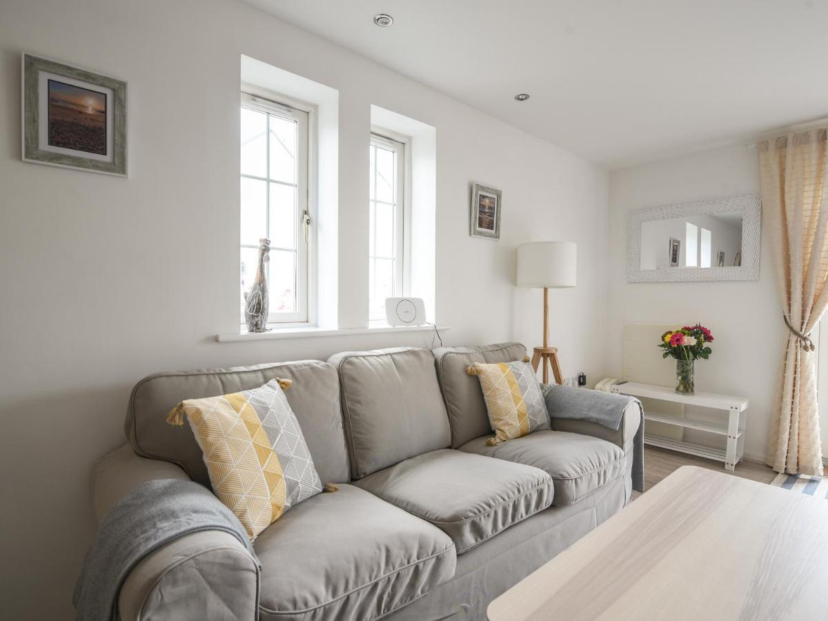 1 Buckfields * Lyme Regis