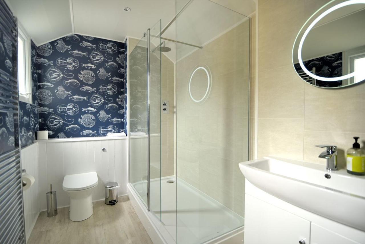 2 Cobb View Apartment *