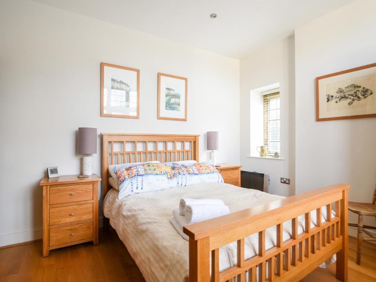 3 Coram Tower Apartment