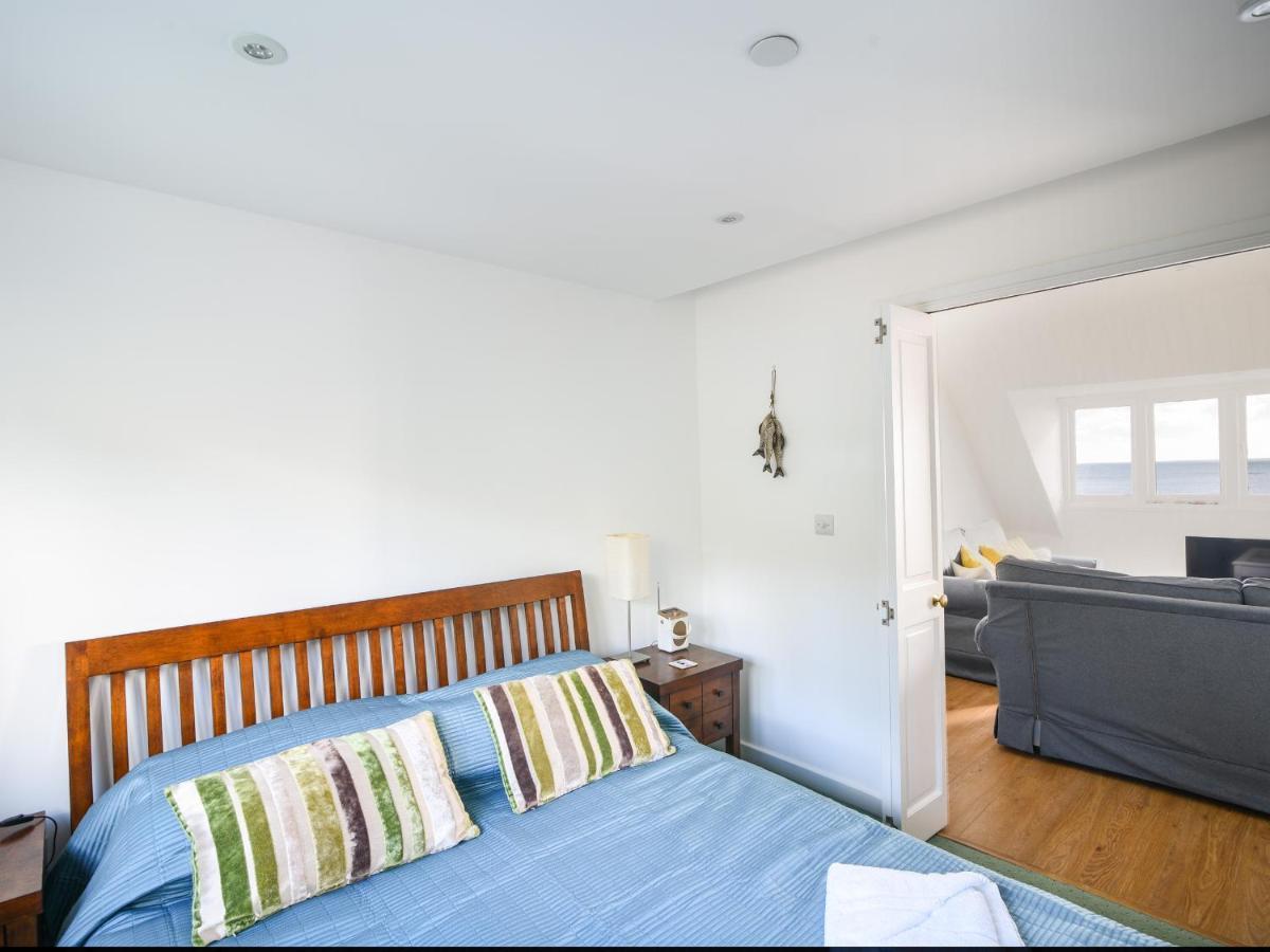 Apartment Seascape Lyme Regis