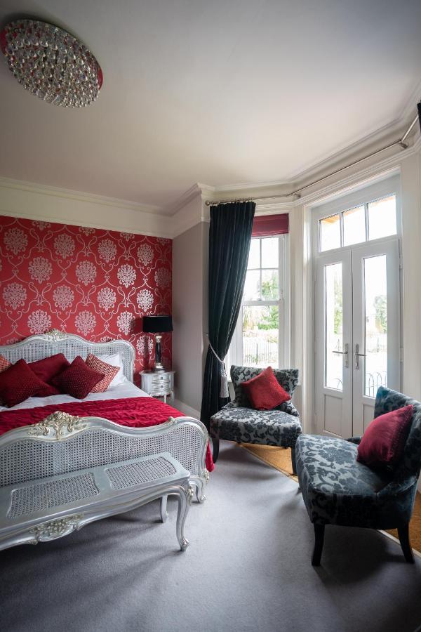 Dower House Country house *