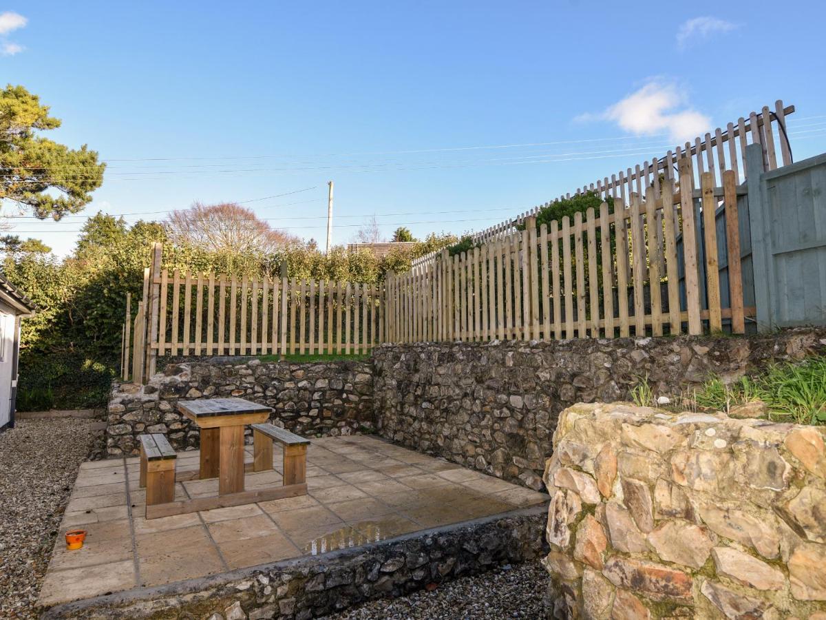 Holiday home Hook Farm *