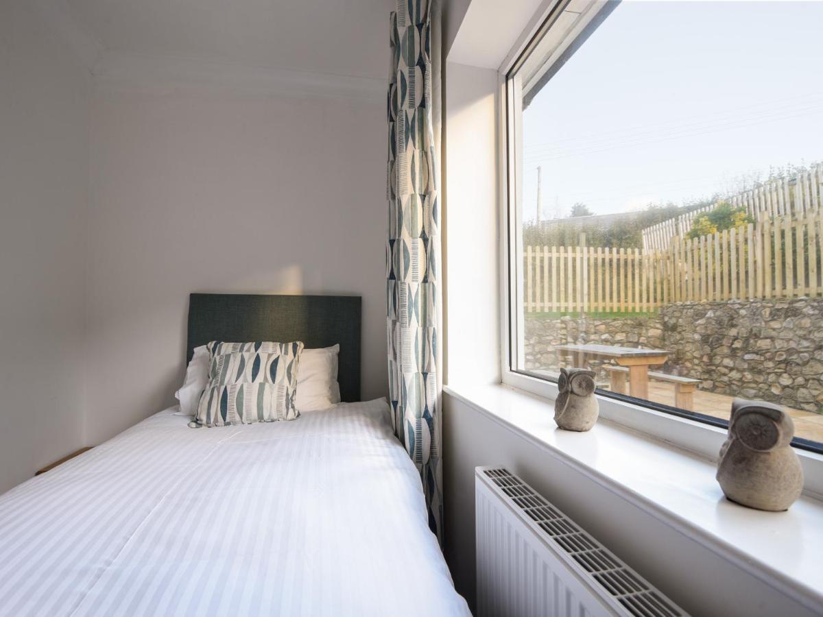 Holiday home Hook Farm