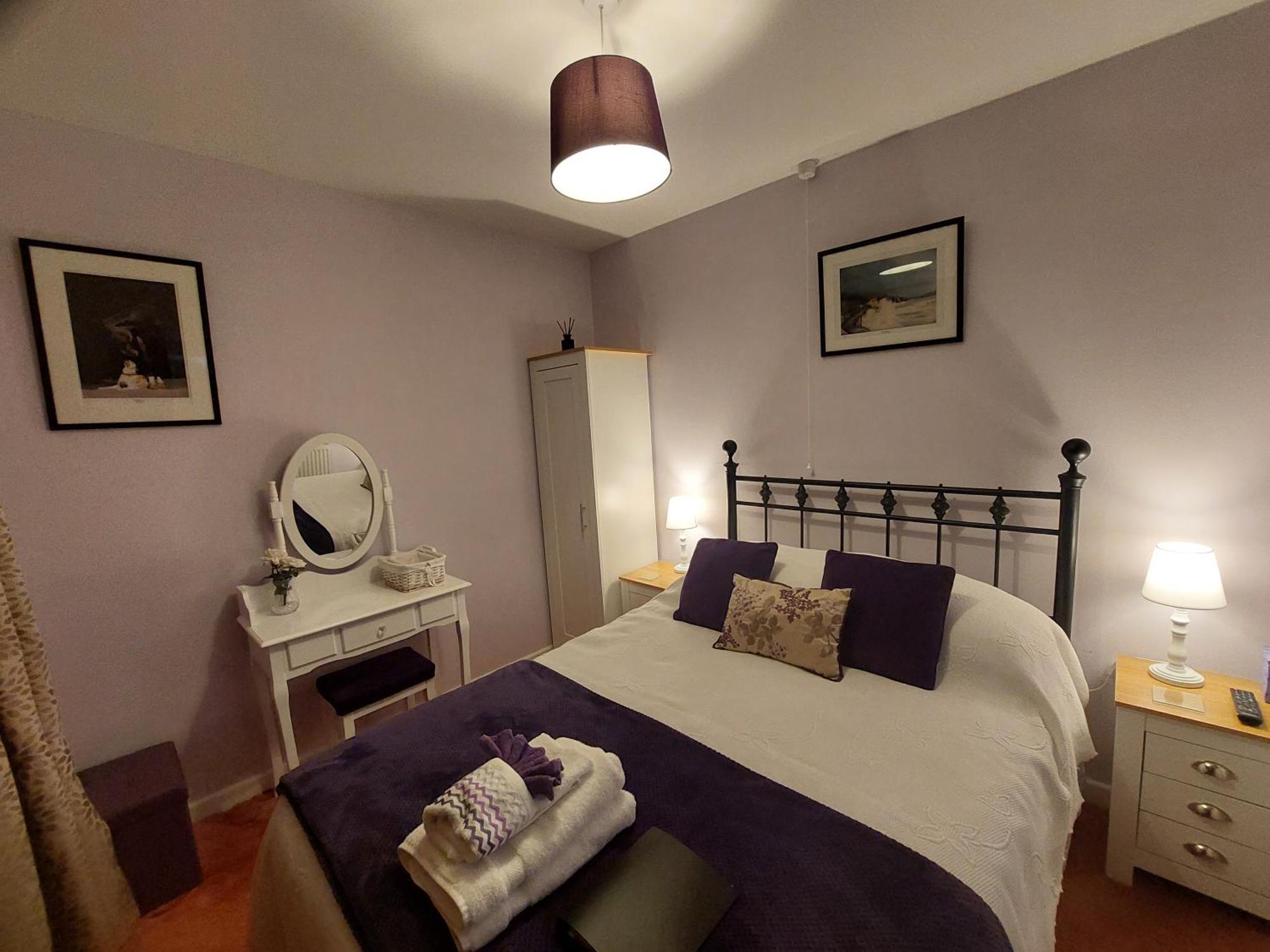 Private Apartment, Parking, Sea And Country Views Apartment *