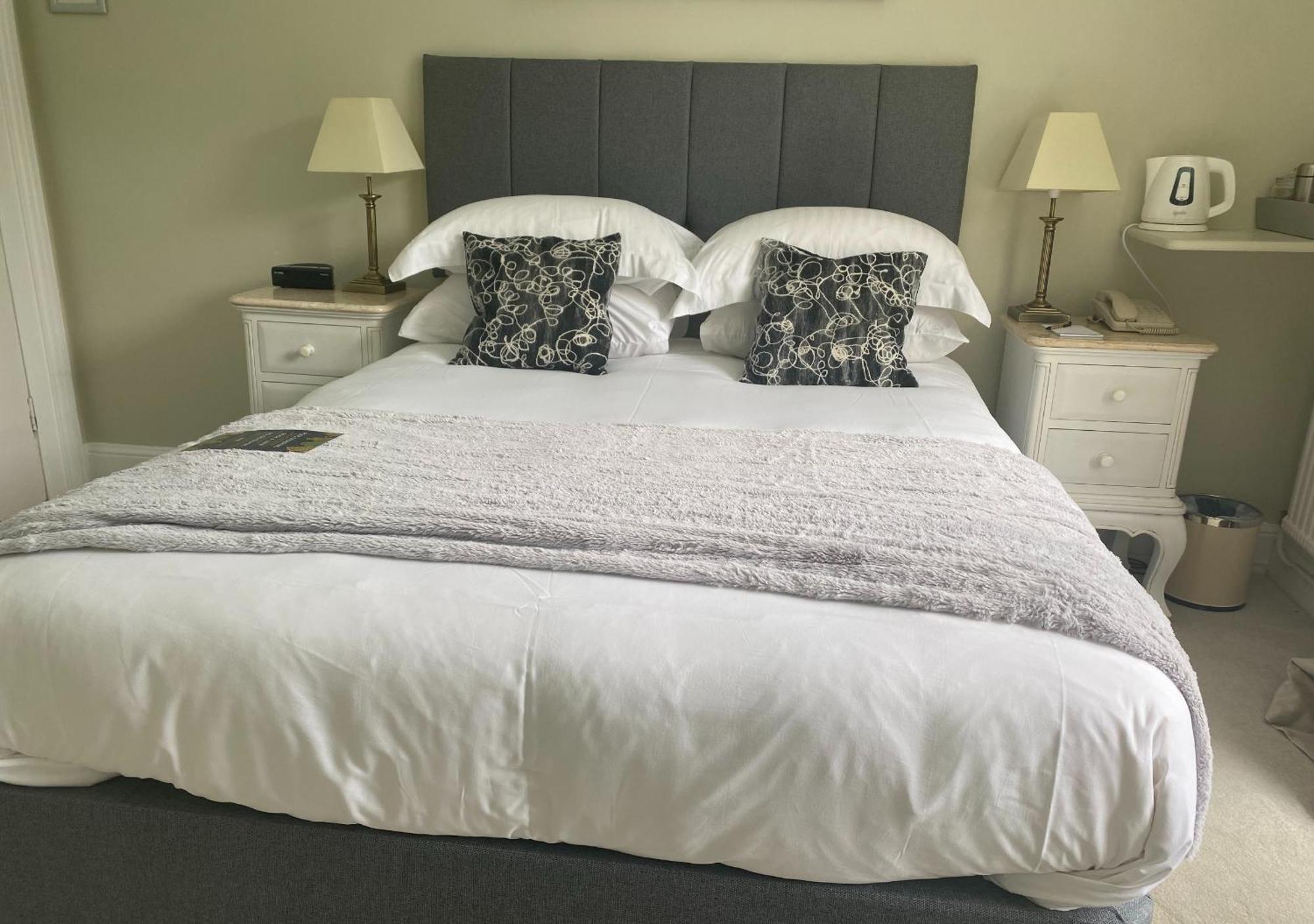 Fernhill Hotel 3*