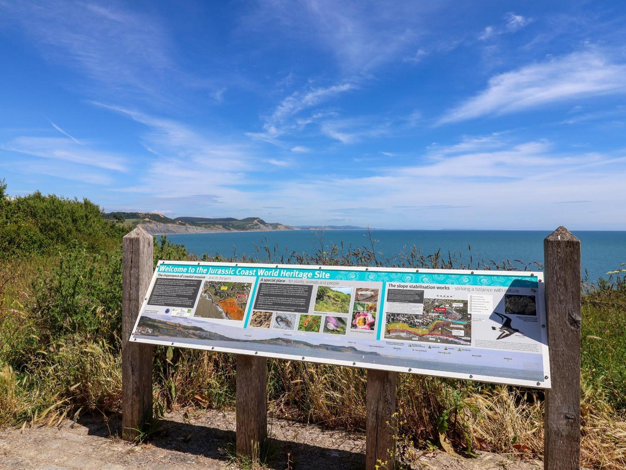 The Bothy Holiday home Lyme Regis