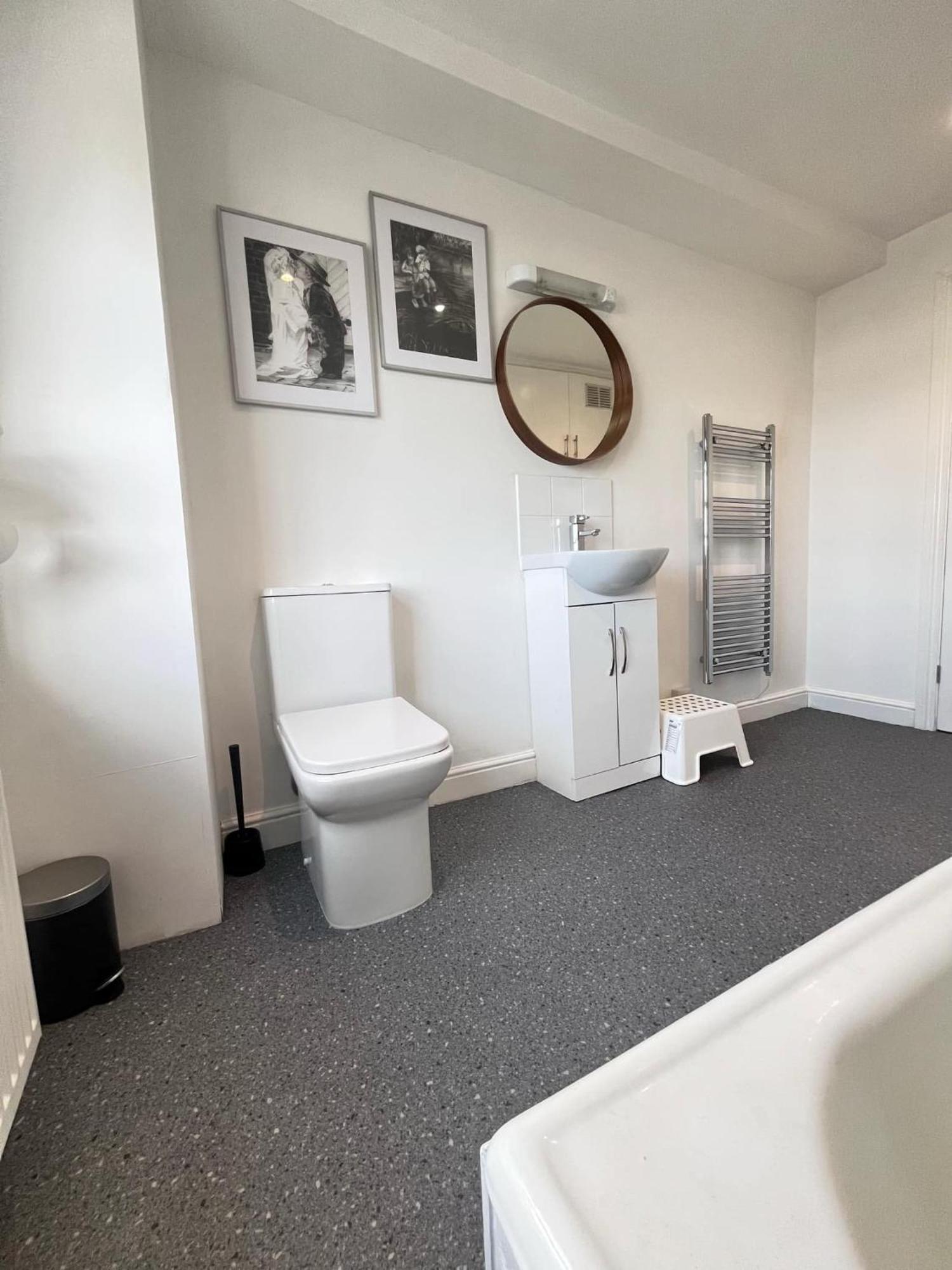 Jasper Apartment *
