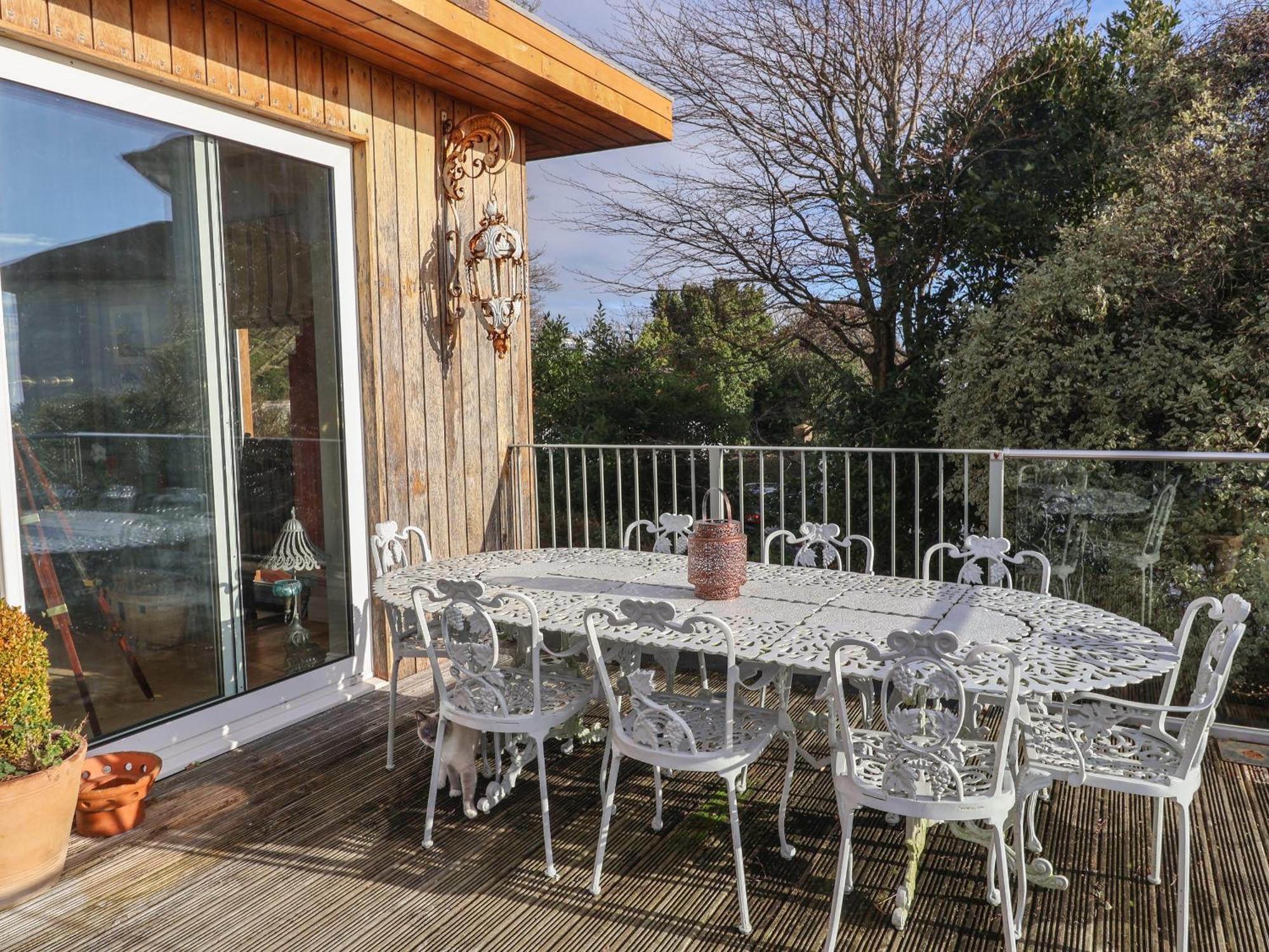 Little Cliff House Holiday home Lyme Regis