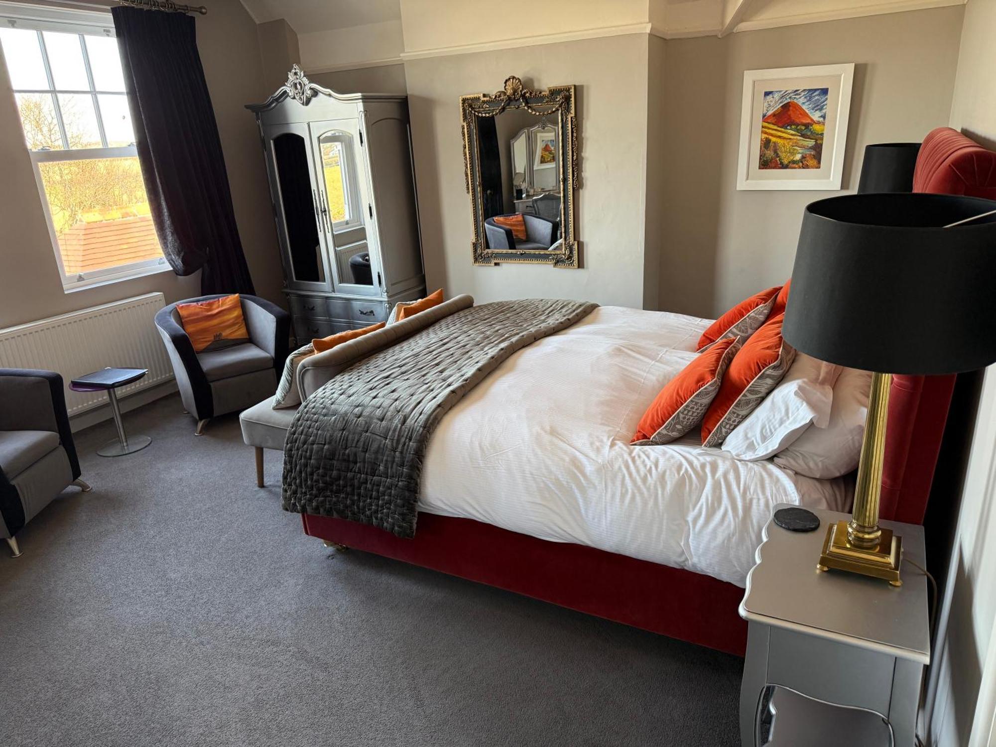 Dower House * Lyme Regis