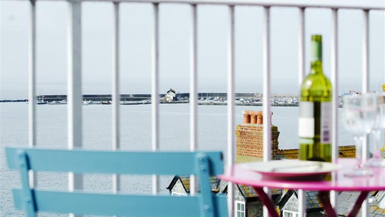 9 Bay View Court Apartment *