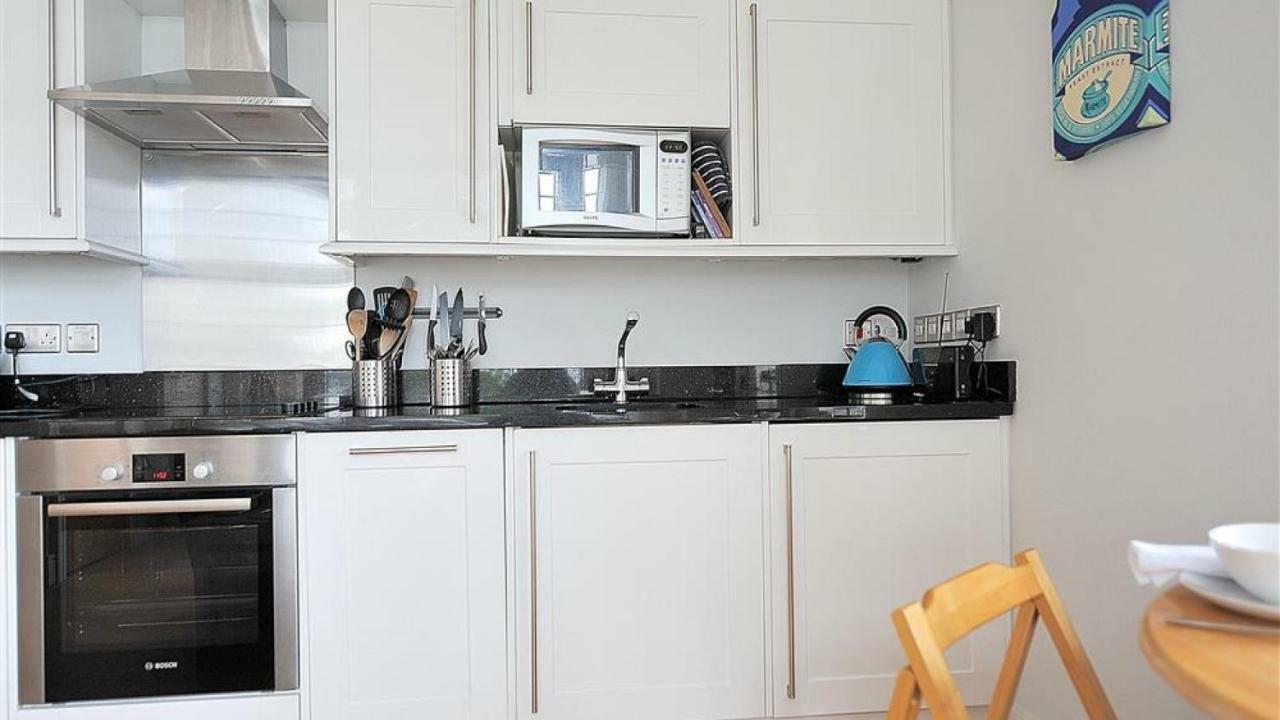 4 Coram Tower Apartamento