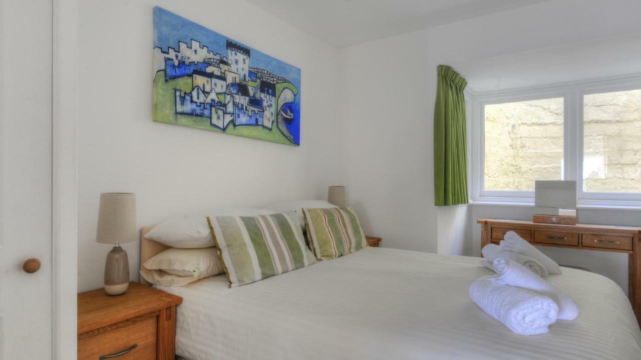 Sea Fever Apartment